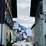 Schoenblick Mountain - By Smr - Inc Close To Gondola *
