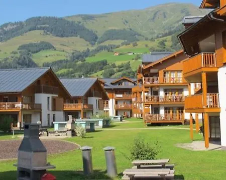 Schoenblick Mountain - By Smr - Inc Close To Gondola Rauris