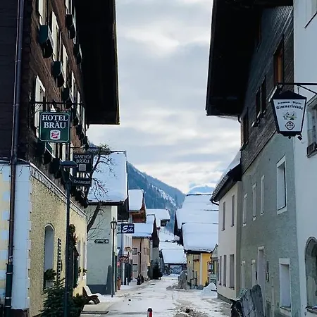 Schoenblick Mountain - By Smr - Inc Close To Gondola *