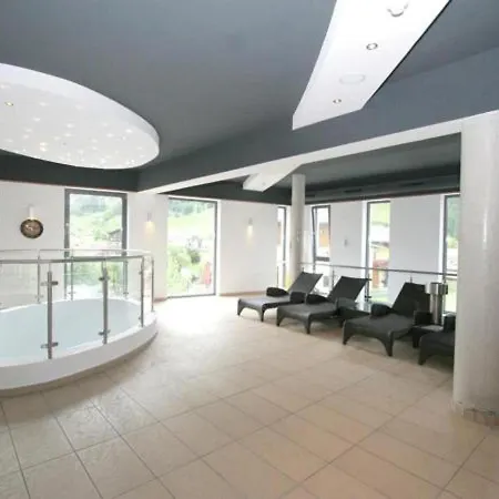 Schoenblick Mountain - By Smr - Inc Close To Gondola * Rauris