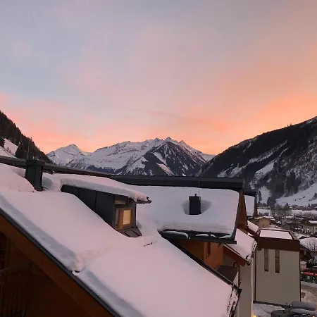 Schoenblick Mountain - By Smr - Inc Close To Gondola Apartment