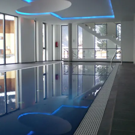 Schoenblick Mountain - By Smr - Inc Close To Gondola Rauris