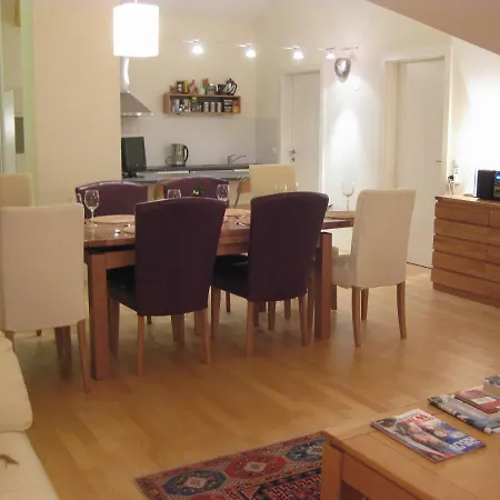 Schoenblick Mountain - By Smr - Inc Close To Gondola