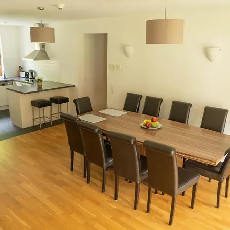 Schoenblick Mountain - By Smr - Inc Close To Gondola *