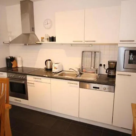 Schoenblick Mountain - By Smr - Inc Close To Gondola Appartamento