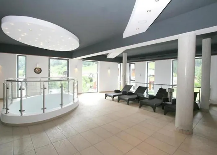 Schoenblick Mountain - By Smr - Inc Close To Gondola * ラウリス